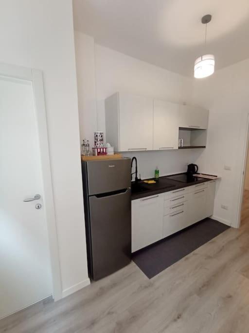 Andrea Central Apartment باري المظهر الخارجي الصورة