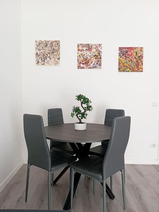 Andrea Central Apartment باري المظهر الخارجي الصورة