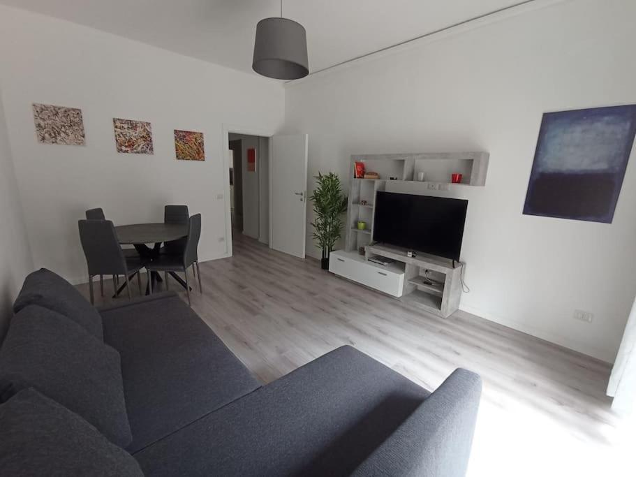 Andrea Central Apartment باري المظهر الخارجي الصورة